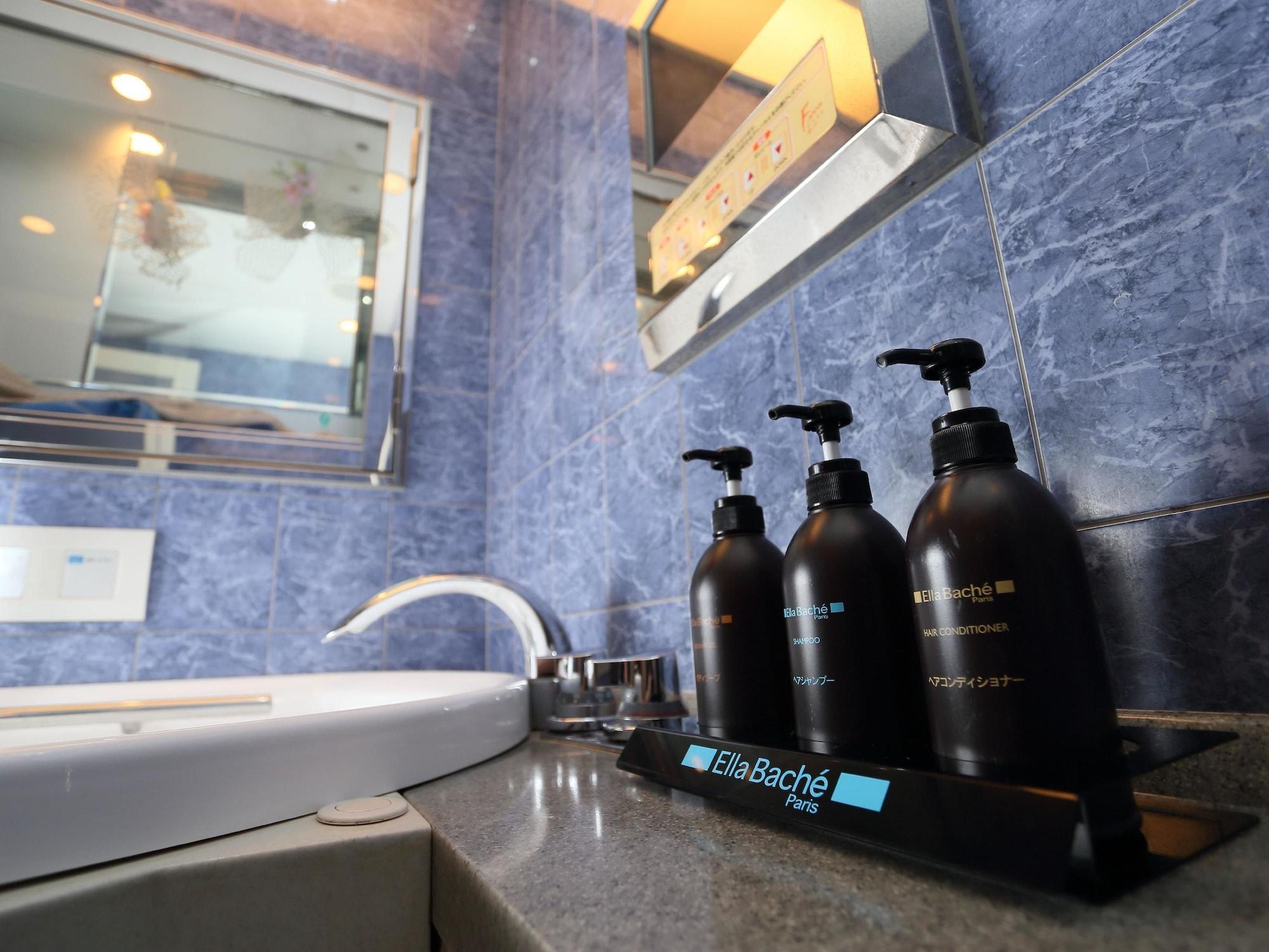 Hotel Fine Garden Matsuyama (Adults Only) Ngoại thất bức ảnh
